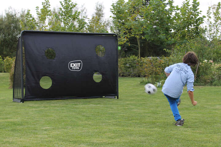 EXIT TOYS Stählernes Fußballtor Finta mit Torwand